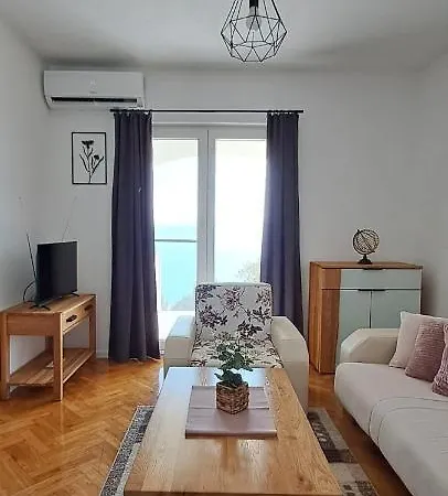 Anchor Guest house Celina